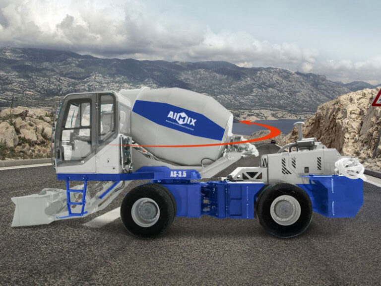 Self Loading Mobile Concrete Mixer Operate Self Loading Mixer