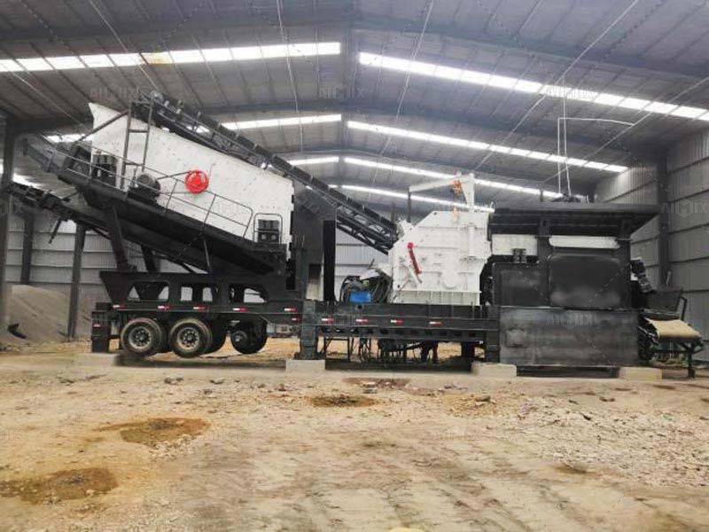 impact crushing and screening station APY3-1210F