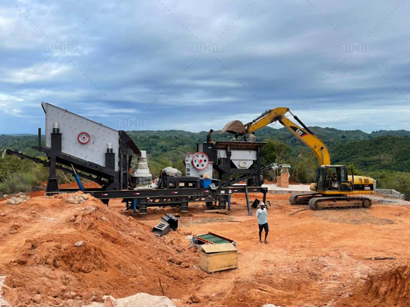 the scene of mobile crusher plant
