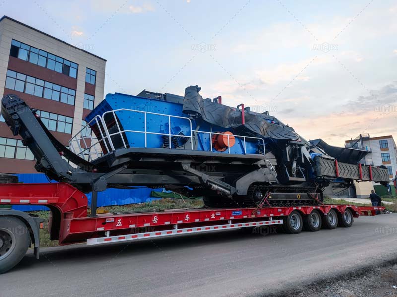 transport crawler concrete crusher