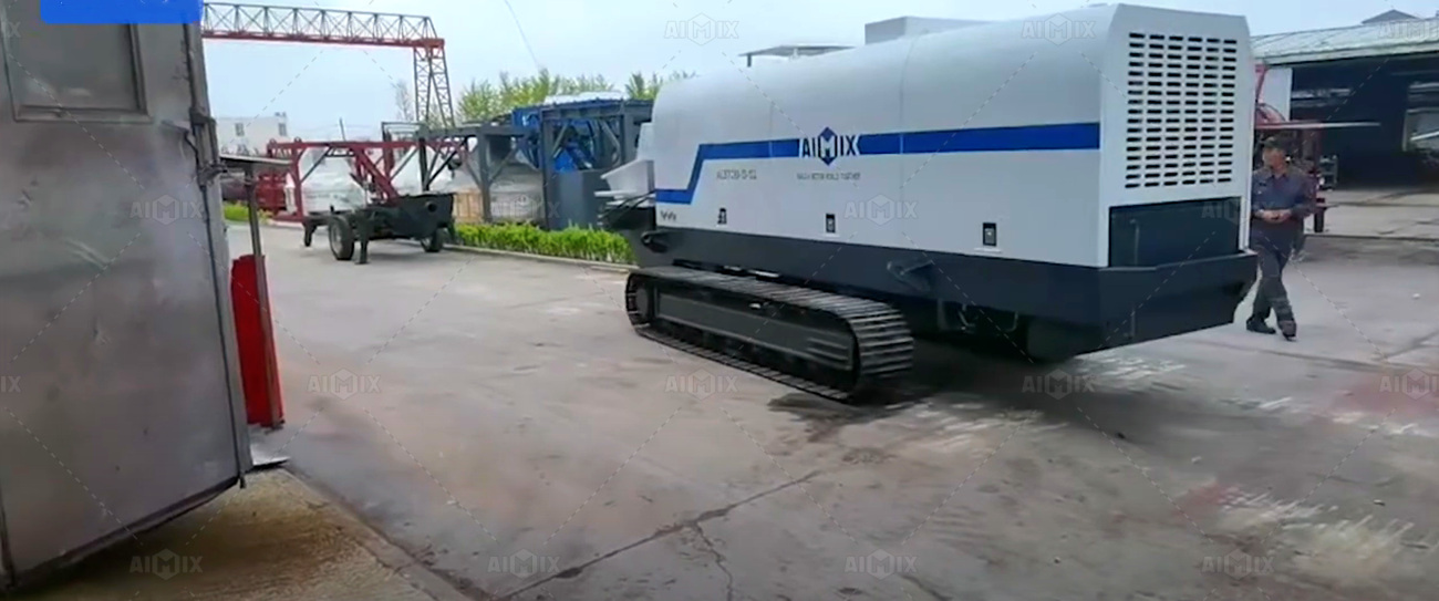 Aimix Trailer Type Crawler Chassis Concrete Mobile Pump for Kazakhstan