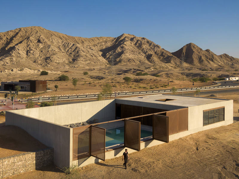 Al Faya Lodge need mobile concrete pump UAE