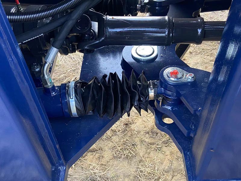 Protective sleeve for robotic arm