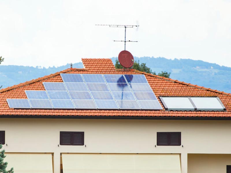 Renewable Energy Integration in Malaysia Building