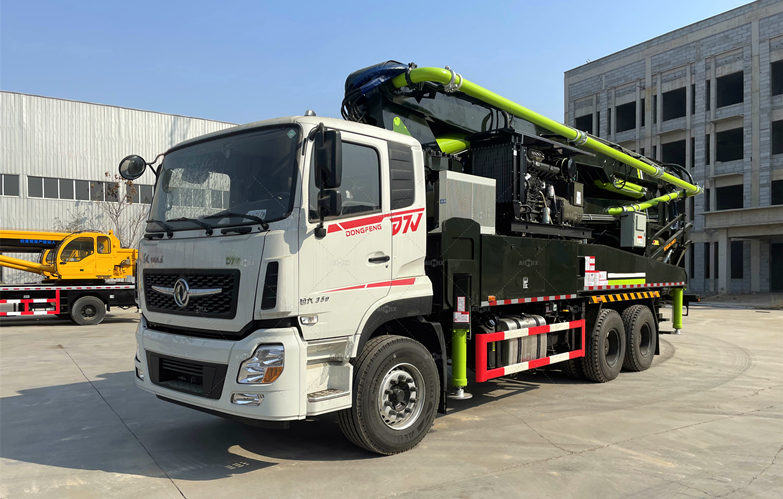 Truck Chassis Concrete Pump 42m in UAE