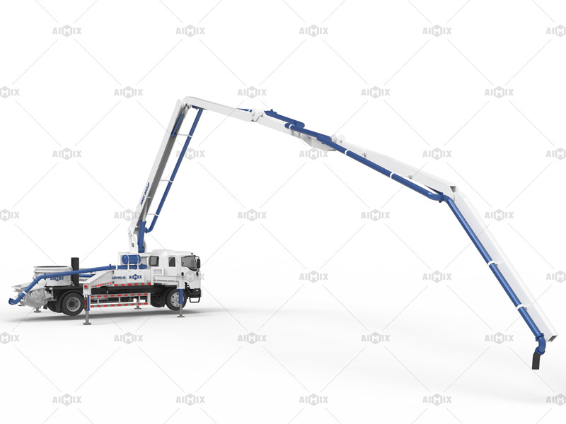 concrete pump car in Sri Lanka with long boom reach