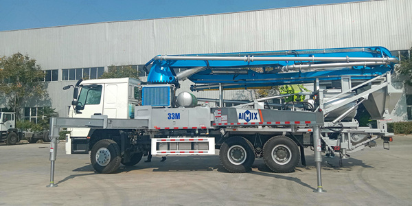 concrete boom pump truck for high rise concrete pumping
