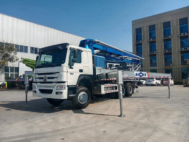 concrete boom pump truck for knowing how far can concrete pump truck reach