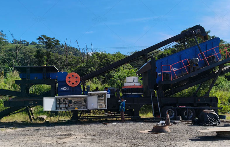 APY4 Wheeled Mobile Crusher Plants Working in El Salvador