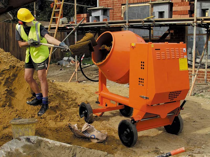 concrete mixer with diesel engine