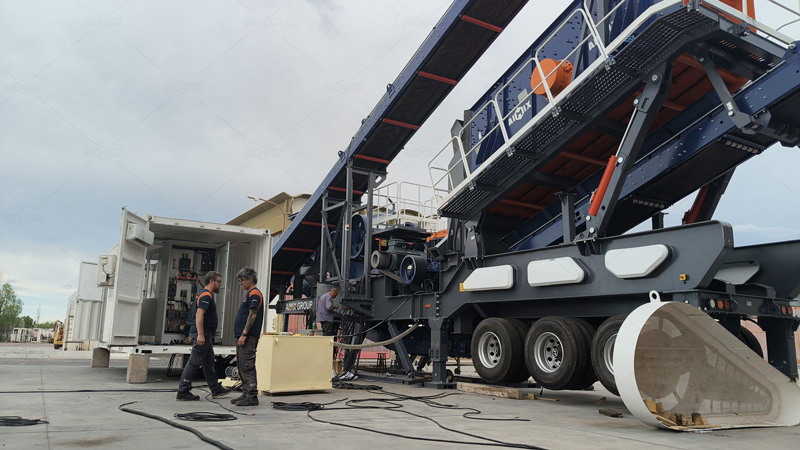 Installing the APY4 mobile crusher in Argentina