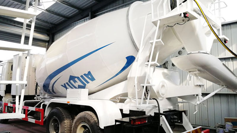 traditional concrete transit mixer for sale