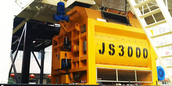 traditional large concrete mixer machine