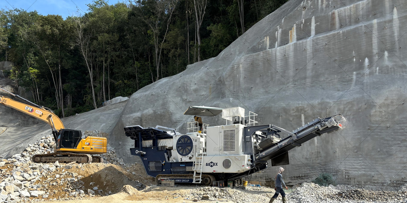 APYL2-116J Tracked Jaw Crusher for Sale in AIMIX Group
