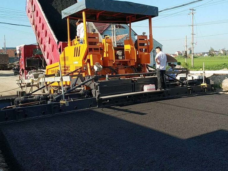 asphalt pavers for road paving projects