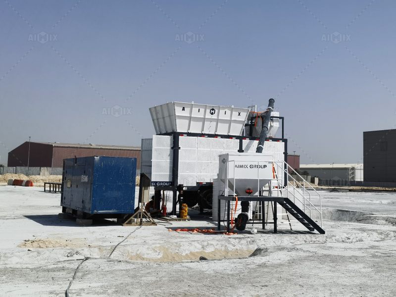 mobile batching plant AJSY40 in dubai for warehouse construction project