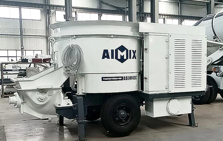 Vertical Shaft Mixer Mobile Concrete Pump