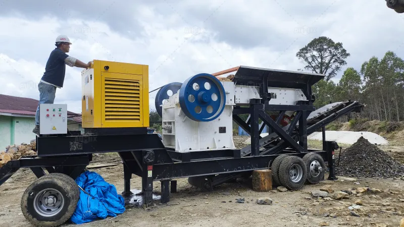small jaw mobile crusher for basalt crushing in Indonesia