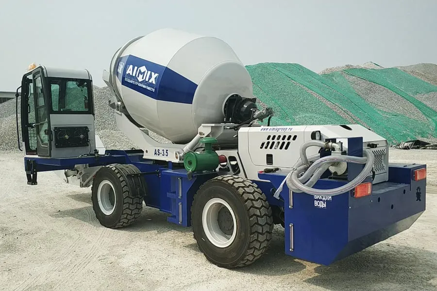 3.5m3 self loading concrete mixer truck