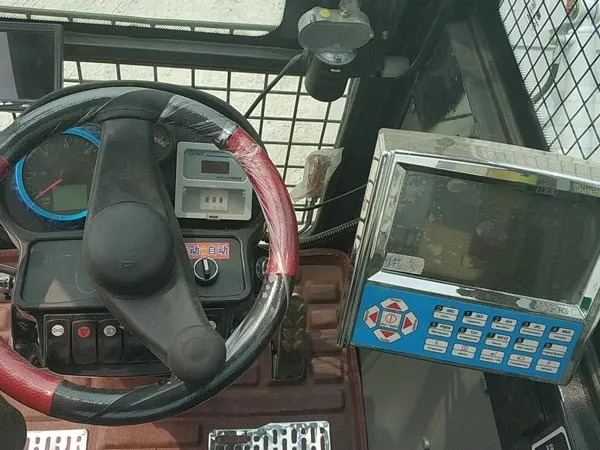steering wheel and displaying screen