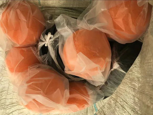 cleaning balls