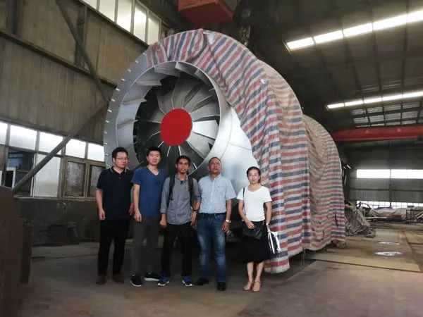 customer visited our factory