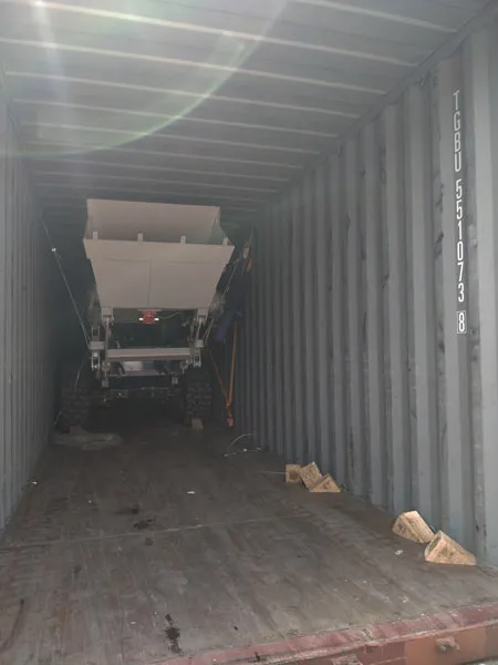 self loading mixer shipment