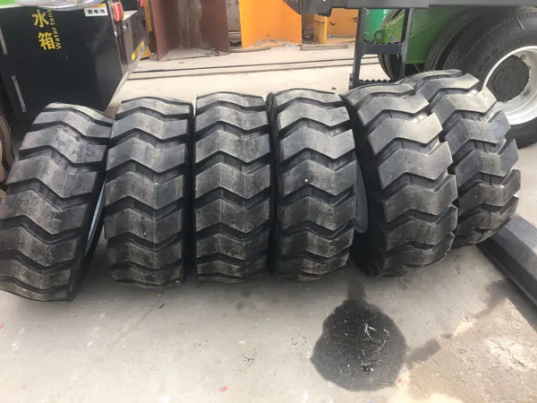 tyres of self loading concrete mixer