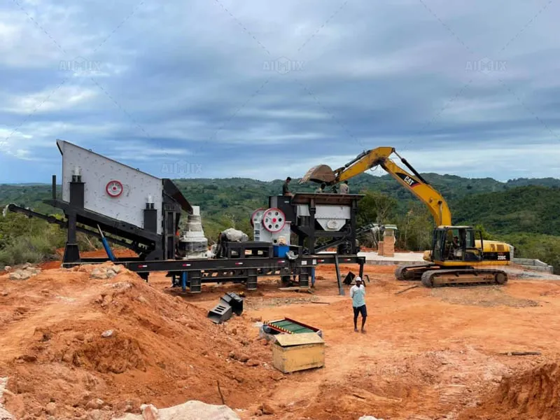 the scene of mobile cone crusher plant