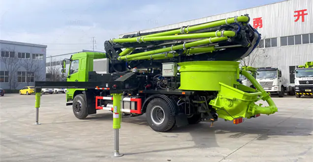 33m concrete pump truck for sale South Africa